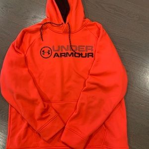 UA Men’s Sweatshirt - EUC